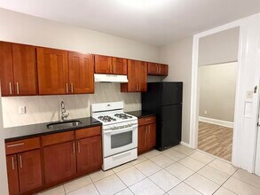 90 Jordan Ave in Jersey City, NJ - Building Photo - Building Photo