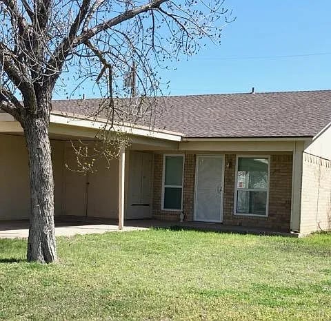 727 Chaparral Cir