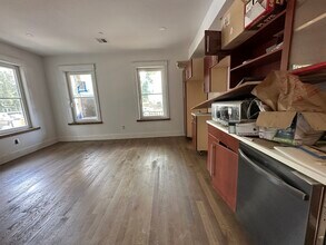 100 Mount Pleasant Ave in Boston, MA - Building Photo - Building Photo