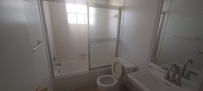 property at 454 Fairways Cir