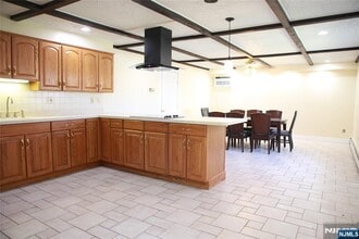 2A Harvey Ave in Rochelle Park, NJ - Building Photo - Building Photo