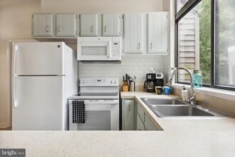 438 Ocean Pkwy in Ocean Pines, MD - Building Photo - Building Photo