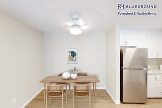 10024 Paseo Montril in San Diego, CA - Building Photo - Building Photo