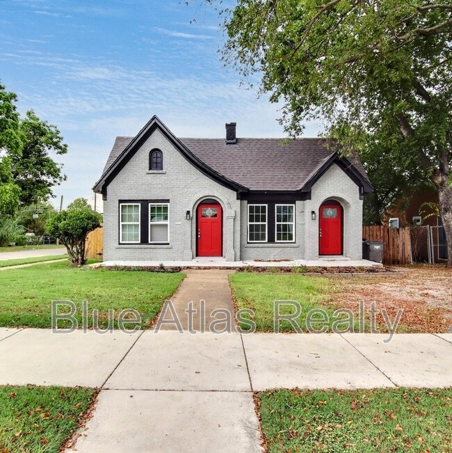 property at 2934 Purington Ave