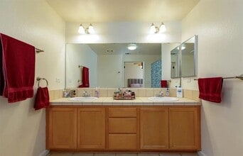 610 Sunrise Dr in Santa Maria, CA - Building Photo - Building Photo