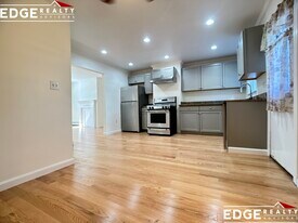 244 Everett St in Boston, MA - Building Photo