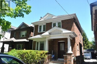133 Heddington Ave in Toronto, ON - Building Photo