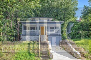 1825 E 67th St in Kansas City, MO - Building Photo