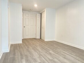 205 8th St in Jersey City, NJ - Building Photo - Building Photo
