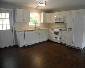541 Lawndale Ln in Lincolnton, NC - Building Photo - Building Photo