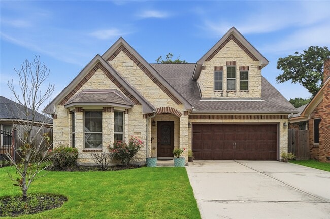 property at 1427 Scharpe St