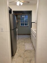 11701 NE 11th Pl in Biscayne Park, FL - Building Photo - Building Photo