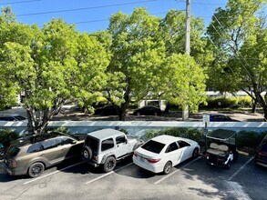 798 Crandon Blvd in Miami, FL - Building Photo - Building Photo