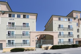 Adda & Paul Safran Senior Housing in Venice, CA - Building Photo - Building Photo