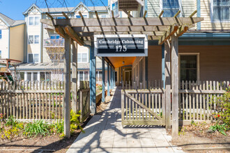 Cambridge Cohousing in Cambridge, MA - Foto de edificio - Building Photo