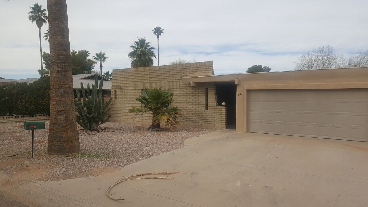 1172 E Cordova Ave in Casa Grande, AZ - Building Photo