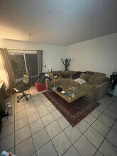 2238 Monroe St, Unit 210 in Hollywood, FL - Building Photo - Building Photo