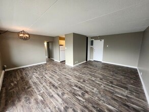 411 Ellerdale St in Saint John, NB - Building Photo - Building Photo