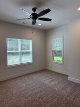 1412 Magnolia Dr in College Station, TX - Foto de edificio - Building Photo