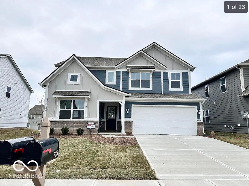 729 Felix Dr in Danville, IN - Building Photo