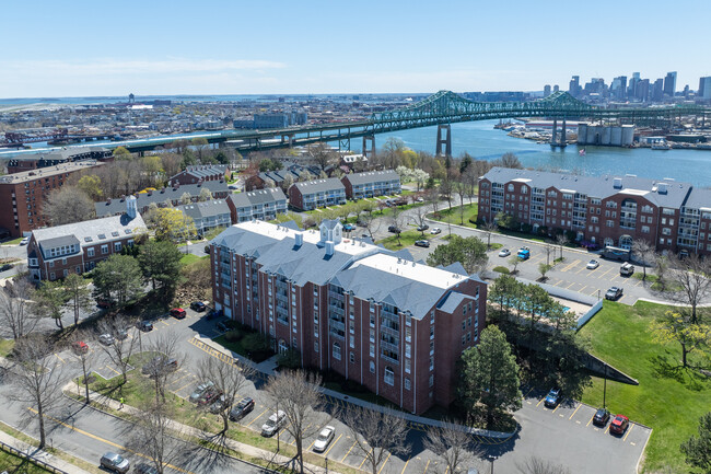 Admiral's Flagship Condominium in Chelsea, MA - Building Photo - Building Photo