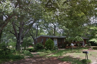 174-174 Hart Ave in Athens, GA - Building Photo - Building Photo