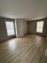 332 Belleville Ave in Bloomfield, NJ - Foto de edificio - Building Photo