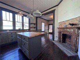 749 Cooper St SW, Unit 322 in Atlanta, GA - Building Photo