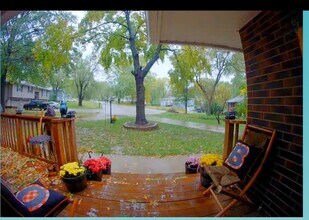 2516 NW 87th St in Kansas City, MO - Foto de edificio - Building Photo