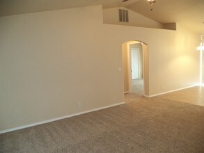 7289 Edgebrook Dr in Nampa, ID - Building Photo - Building Photo