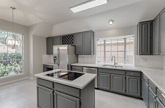 4230 Mountain Peak Way in Houston, TX - Building Photo - Building Photo