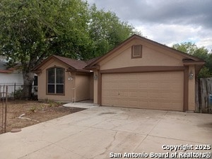 426 Cantrell Dr in San Antonio, TX - Building Photo - Building Photo