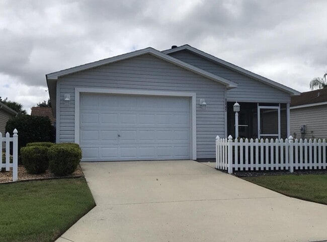 property at 1645 Hickory Grove Ln