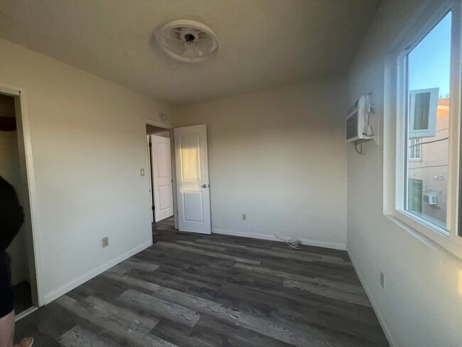 5666 1/2 Fayette St, Unit Fayette in Los Angeles, CA - Building Photo - Building Photo