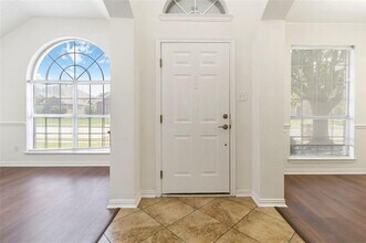1164 Taylor Ln in Lewisville, TX - Building Photo - Building Photo