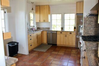 3545 Bear Dr in San Diego, CA - Building Photo - Building Photo