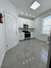 761 S 16th St in Newark, NJ - Building Photo - Building Photo