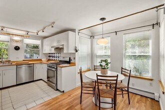 111 Chilton St in Cambridge, MA - Building Photo - Building Photo