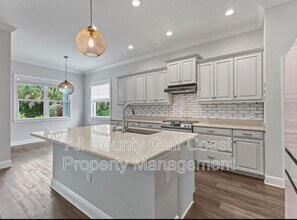 13013 Steinhatchee Loop in Venice, FL - Building Photo - Building Photo