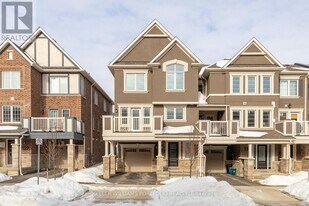 133 Christopher Rd in Oakville, ON - Building Photo