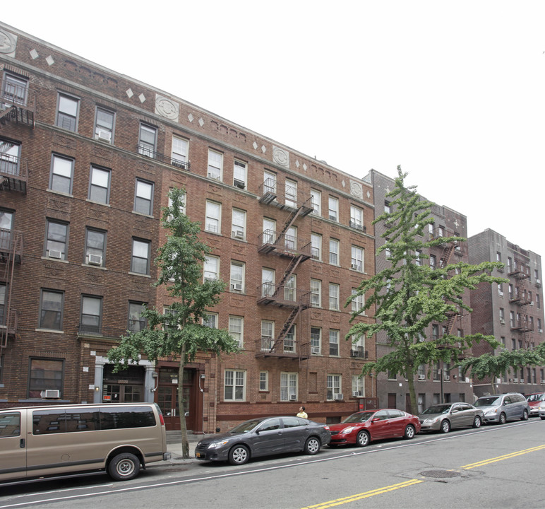 73-75 Seaman Ave in New York, NY - Building Photo