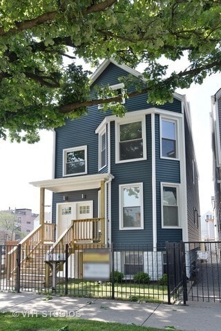 3625 W Oakdale Ave, Unit #2 in Chicago, IL - Building Photo