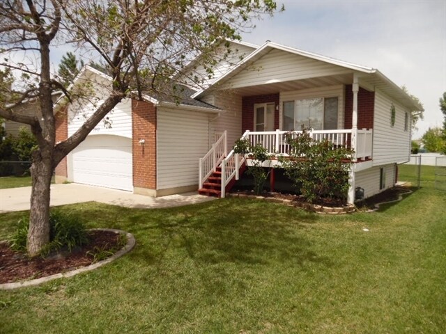 3910 W 4800 S in Roy, UT - Building Photo