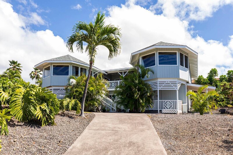 73-4333-4333 Hoolana Pl in Kailua Kona, HI - Foto de edificio