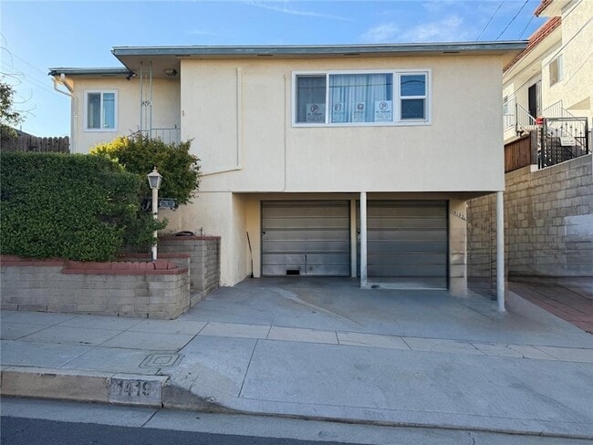 property at 1419 Prospect Ave