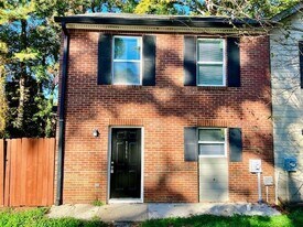 3006 Pat Mell Pl SE in Smyrna, GA - Building Photo