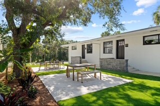 1832 Pineapple Ave in Melbourne, FL - Building Photo