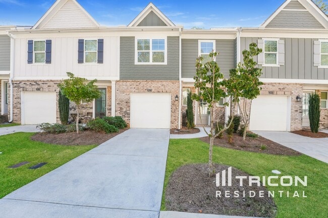 property at 2025 Rosemary Park Ln