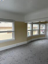 7 Monte Vista Ave in Oakland, CA - Building Photo - Building Photo
