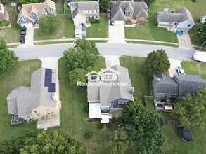 13310 Crystal Ave in Grandview, MO - Building Photo - Building Photo